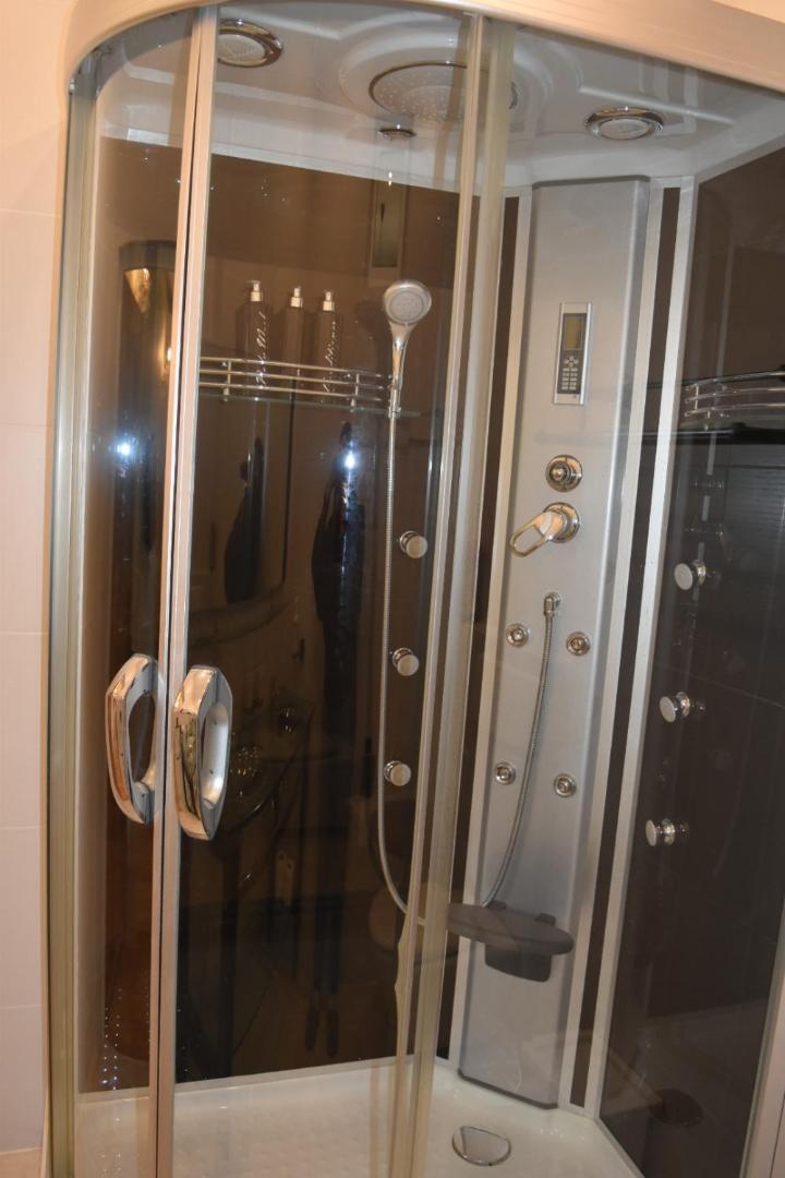 Chateau Roquehort Avec Ev Recharge Point 22Kw Monein Room photo